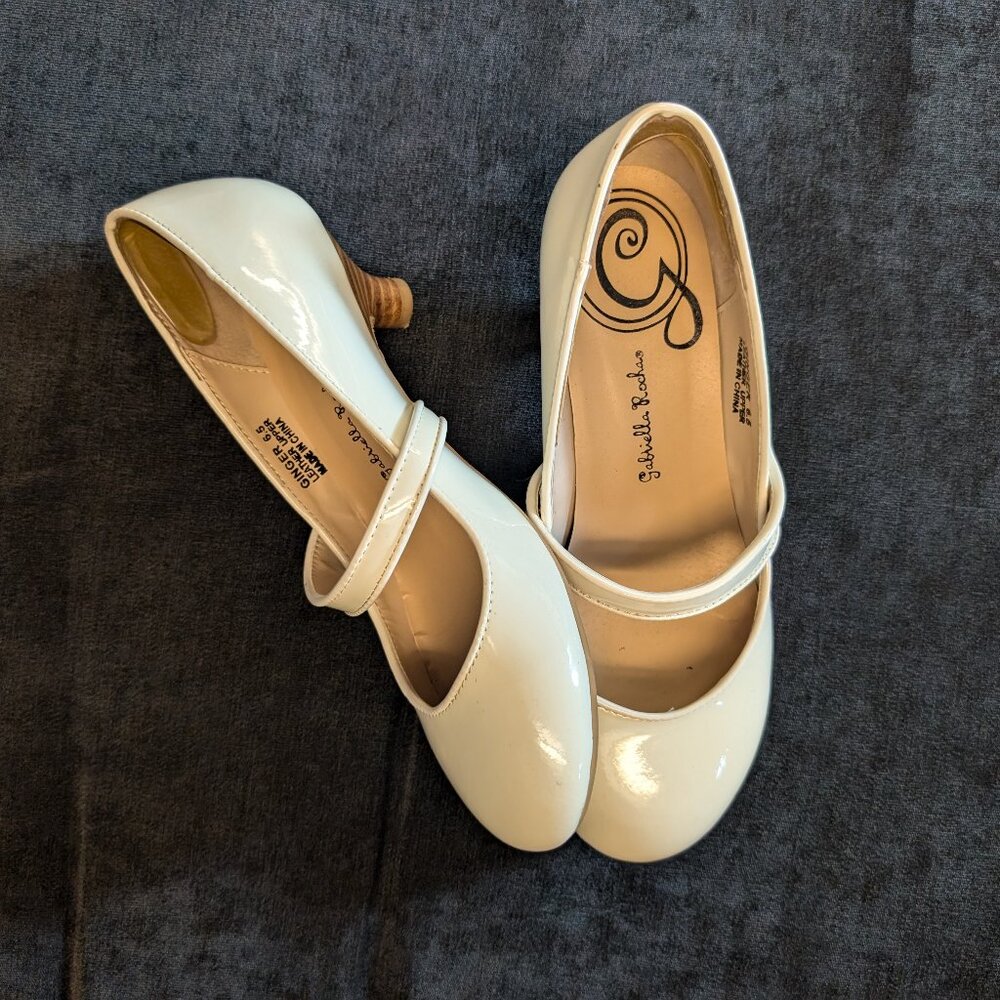 Gabriella Rocha "Ginger" Mary Jane Kitten Heel Shoes - womens size 6.5